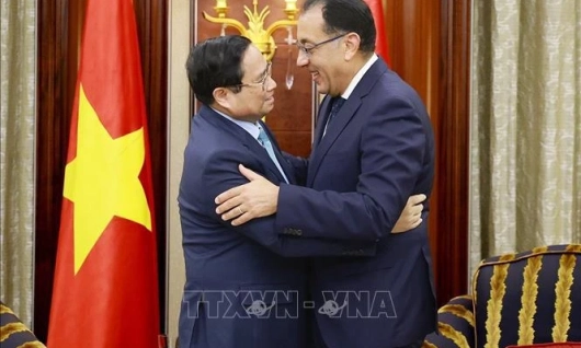 PM Pham Minh Chinh meets with Egyptian Prime Minister